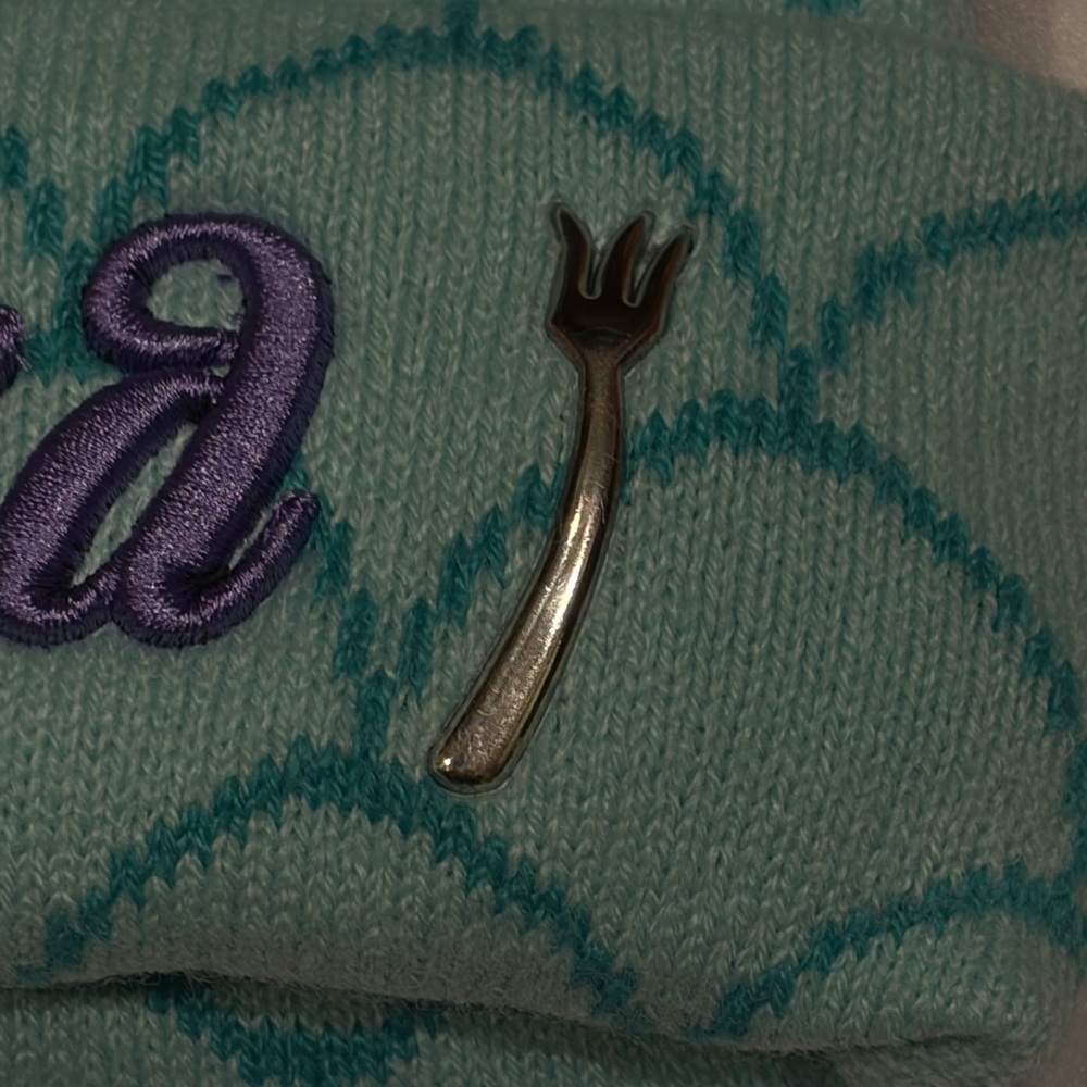 Disney Parks Little Mermaid Ariel Dinglehopper Pom Adult Beanie Knit Cap Hat NEW - Picture 5 of 11